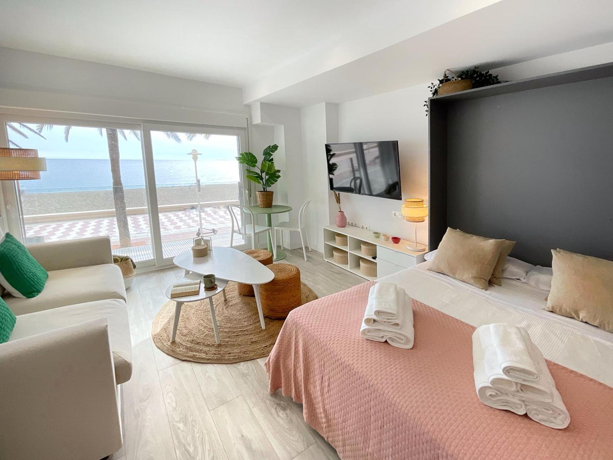 Cs7 Kaleria Suites Almería Zewnętrze zdjęcie